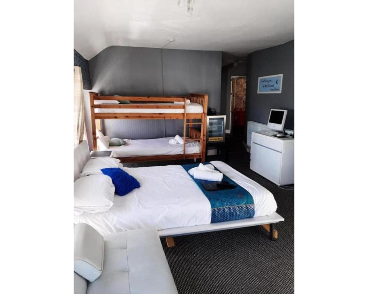 The Llandudno Hotel Room photo